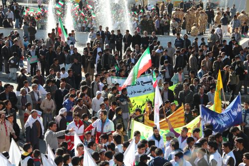 لحظات آغازین راهپیمایی 22 بهمن در زاهدان