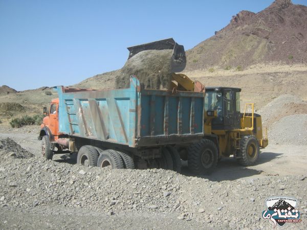 اجرای عملیات راهسازی جاده ایرندگان به ایرانشهر