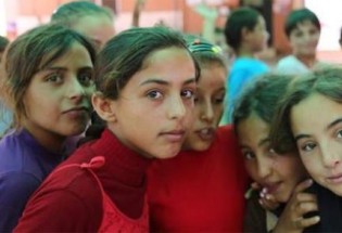 تجاوز و فروش دختران آواره سوری در اردوگاه های ترکیه