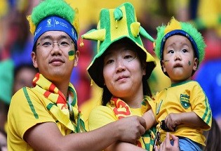 گزارش تصویری دیدار تیم های برزیل و کامرون