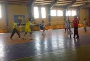 برگزاری مسابقات جام رمضان والیبال در زابل