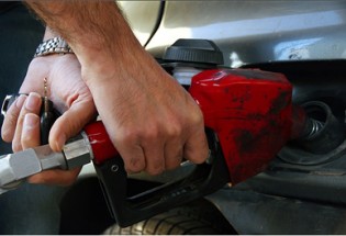 توقف عرضه بنزین ٤٠٠ تومانی در سراسر کشور از اول بهمن ماه