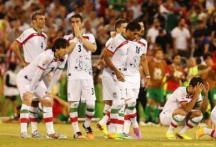 شانس ایران برای بازگشت به جام ملت‌ها رد شد/ ملی‌پوشان به خانه بر می‌گردند