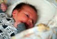 تولد نوزادی غول آسا با ظاهر طبیعی یک کودک + تصاویر