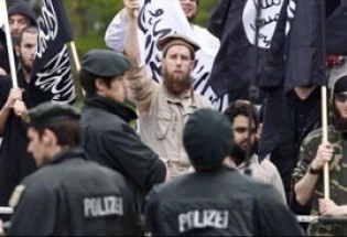 تا پایان سال 2015 حدود 10 هزار اروپایی به گروه‌های تروریستی می‌پیوندند