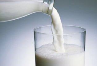 شیر،سنتی یا صنعتی / گرایش به مصرف شیر سنتی بیشتر است