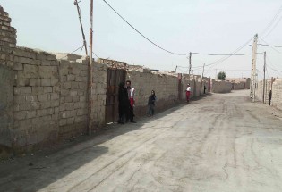 آموزش همگانی هلال احمر باشعار هرخانواده ایرانی یک امدادگر درشهرستان هیرمند