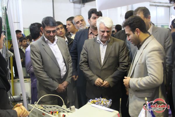 افتتاح نمایشگاه پژوهش و فناوری در زاهدان