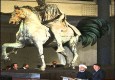 عزت ایران زیر سایه سنگین مجسمه ایتالیایی/ چه کسی مسئولیت تشریفات سفر روحانی به ایتالیا را بر عهده داشت؟+ عکس