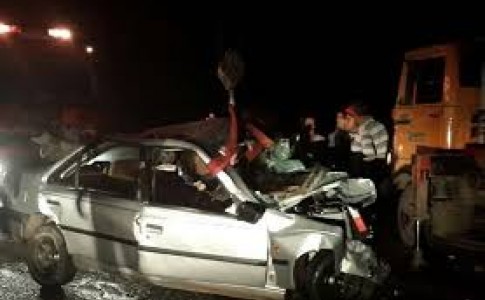 تصادف دو خودروی پژو در محور ایرانشهر- نیکشهر جان 5 نفر را گرفت/ هر دو خودرو در آتش سوختند