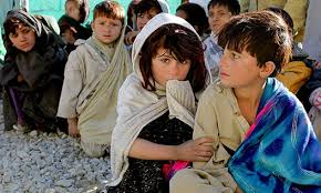 هویت، رویای کودکان بی وطن/ 32 هزار کودک بی شناسنامه حاصل ازدواج با اتباع افغانی