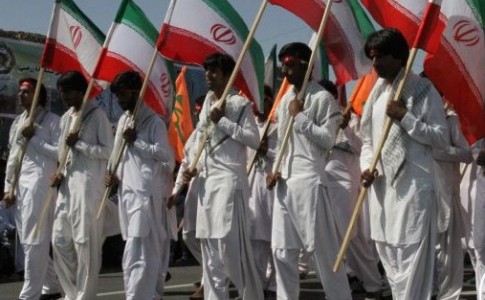 نمایش اقتدار نیروهای مسلح در پایتخت وحدت ایران