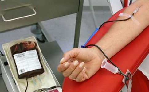 اهدای خون 50کارمند دستگاه های اجرایی