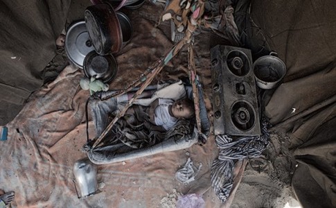 گزارش تصویری/ سهم نوزادان از حاشیه نشینی در پایتخت اقتصادی کشور