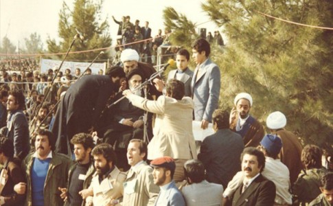 گزارش تصویری/ تصاویر کمتر دیده شده از بازگشت امام خمینی(ره) به ایران
