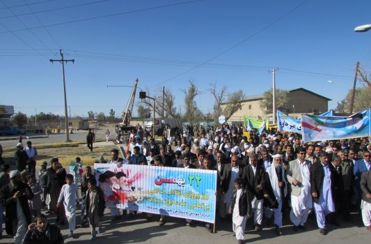 تجلی حضور مردم مرزدار میرجاوه در راهپیمایی ۲۲ بهمن