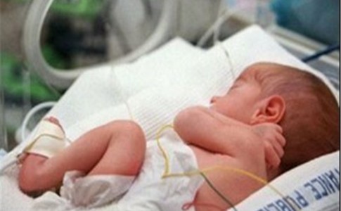 مرگ کودک ده ماهه به علت نبود پزشک در بیمارستان شهدای هیرمند