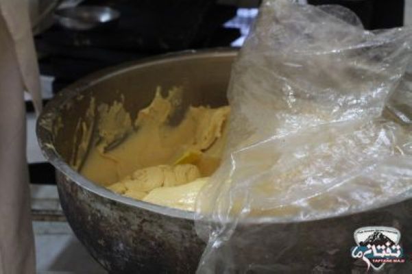 گزارشی شیرین از تهیه و طبخ زولبیا و بامیه در خاش + تصاویر