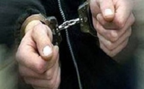 دستگیری سارق حرفه ای با 23 فقره سرقت منزل
