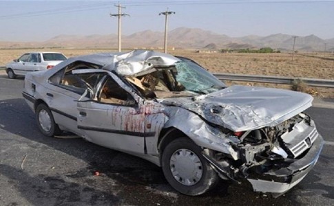 سرعت غیرمجاز در نیکشهر قربانی گرفت/واژگونی سواری پژو سه کشته و مجروح برجا گذاشت