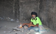 تباهی ۲۵ سال زندگی در باتلاق"اعتیاد"/پاتوق معتادان در حاشیه شهر