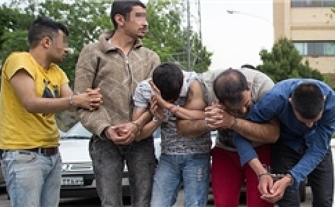 دستگیری زورگیران حرفه‌ای