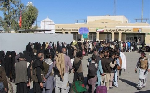 بازگشت زائران پاکستانی اربعین حسینی از طریق پایانه مرزی میرجاوه +تصاویر