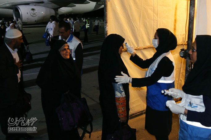 ورود اولین کاروان حجاج بیت الله الحرام به فرودگاه زاهدان
