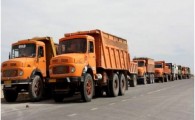 روند عادی فعالیت کامیون ها در سراوان/ کامیون دارها اعتصاب نکرده اند