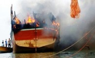 آتش سوزی لنج باری در چابهار 4 کشته و مجروح برجای گذاشت