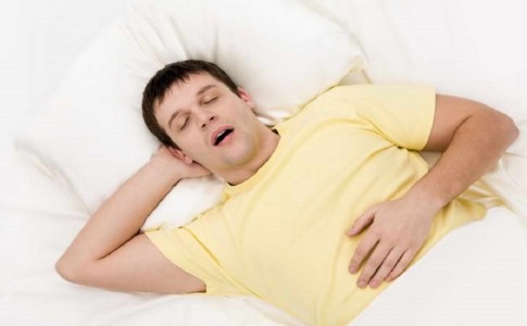 ترشح بزاق هنگام خواب؛ از علل تا درمان