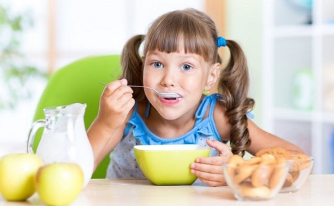 بدترین انواع صبحانه برای کودکان را بشناسید