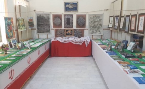 افتتاح نمایشگاه هنرهای تجسمی در میرجاوه