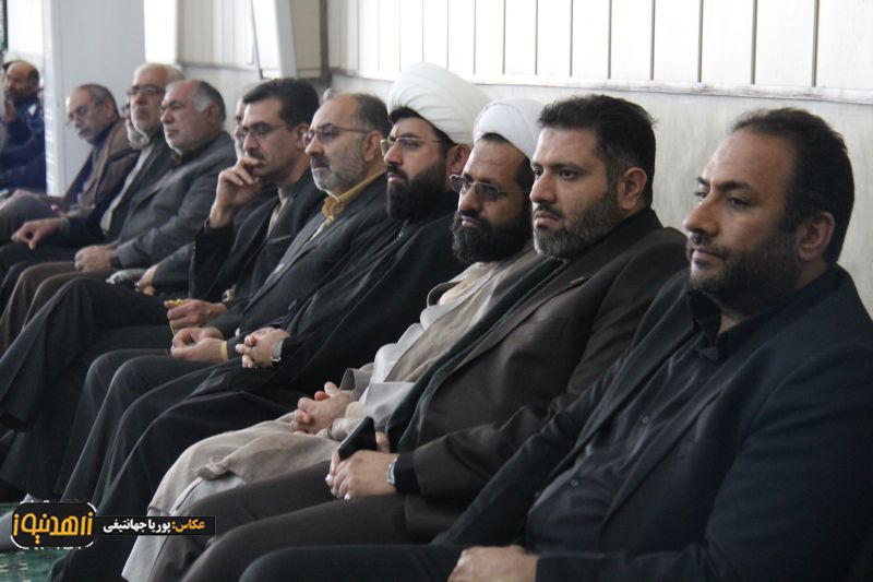 برگزاری مراسم گرامیداشت سومین روز تدفین پیکر شهید مرتضی علی احمدی در زاهدان