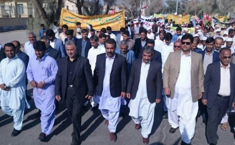 بیانیه اقشار مختلف مردم دلگان در آستانه راهپیمایی بزرگ ۲۲ بهمن