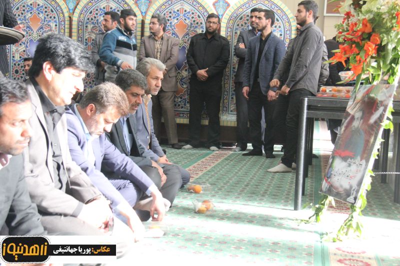 برگزاری مراسم گرامیداشت سومین روز تدفین پیکر شهید حیدری راد در زاهدان