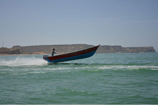 مسابقات قایق سواری در ساحل تیس