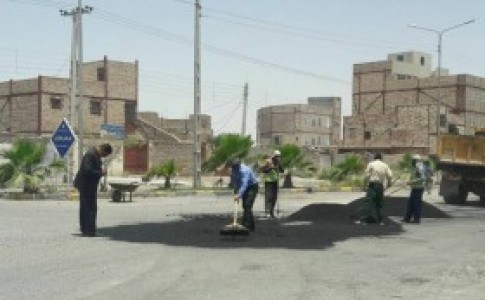 کمبود بودجه در شهرداری زابل/لکه گیری خیابان ها با چنگ و دندان