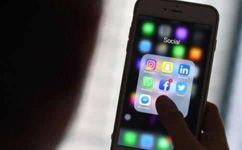 دولت فرانسه شبکه‌های اجتماعی بدهکاران مالیاتی را رصد می‌کند