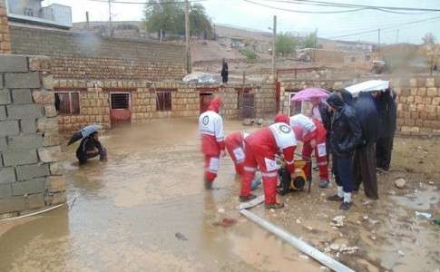 65 آسیب دیده بارندگی و سیلاب امدادرسانی شدند