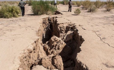 چشم غره منابع آب زیرزمینی به چاه‌های غیرمجاز/ لزوم صیانت و حفاظت از سفره های زیرزمینی در سیستان و بلوچستان
