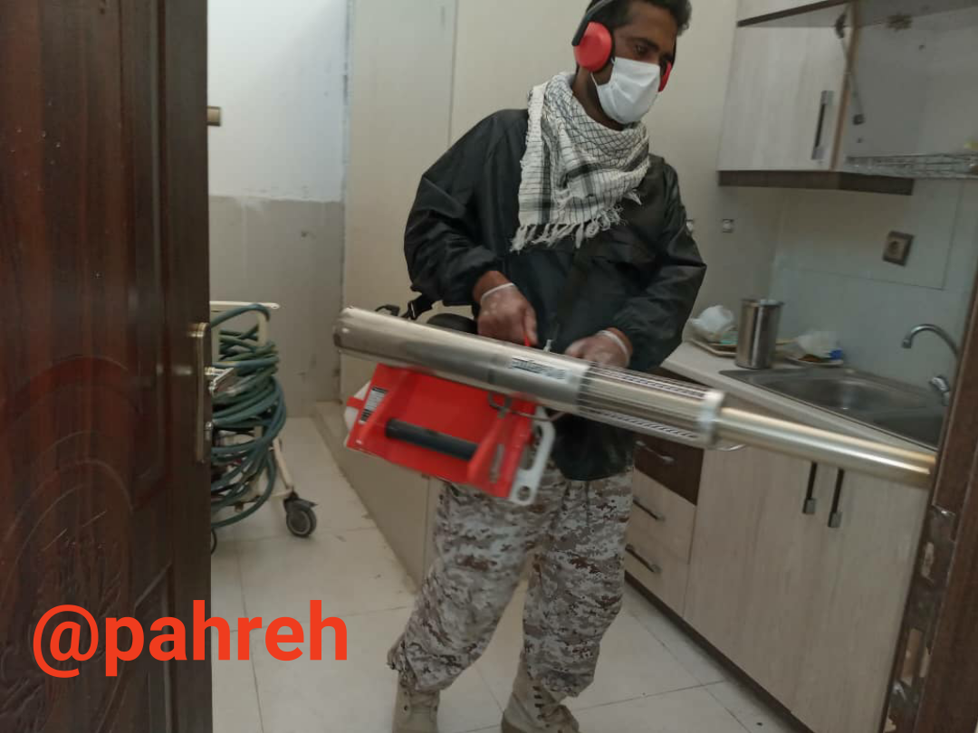 ضدعفونی و گندزدایی بیمارستان های ایرانشهر توسط سپاه پاسداران