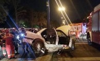 مرگ دلخراش راننده جوان بر اثر برخورد شدید با تیر چراغ برق در بلوار ایران‌زمین