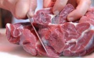 بیش از ۸۰ کیلوگرم گوشت شتر آلوده در ایرانشهر کشف شد