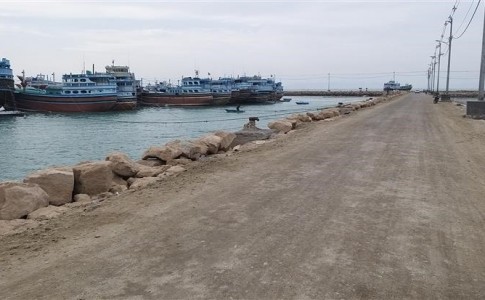 گشت اختصاصي يگان حفاظت بنادر استان از نوار ساحلي و سازه هاي دريايي سيستان و بلوچستان