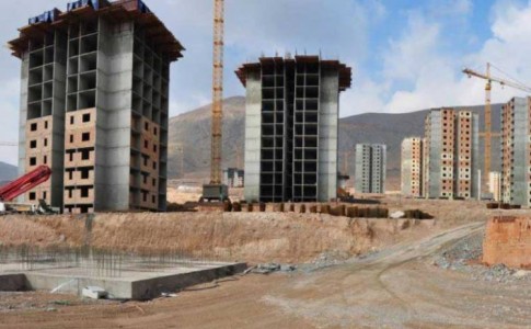 فرمول عوارض ساختمانی مردم سیستان وبلوچستان را سرگردان کرد/ موج جدید گرانی مسکن با افزایش قیمت پروانه ساخت و مصالح ساختمانی