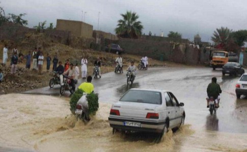 هفت هزار و 359 نفرآسیب دیده از سیلاب امدادرسانی شدند/ از خسارت شدید تندبادبه تیرهای برق تا مسدودبودن راه ارتباطی 35 روستا