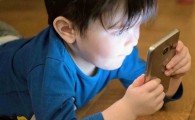کودکی هایی که در هیاهوی کرونا و گوشی های همراه گم می شوند/ رنگ فراموشی بر بوم بازی های کودکانه