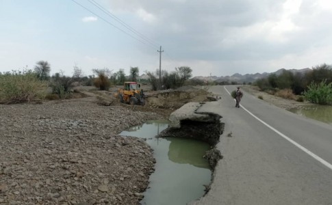 خسارت بیش از ۹۶ میلیارد تومان به راه های جنوب سیستان و بلوچستان  بر اثر سیل