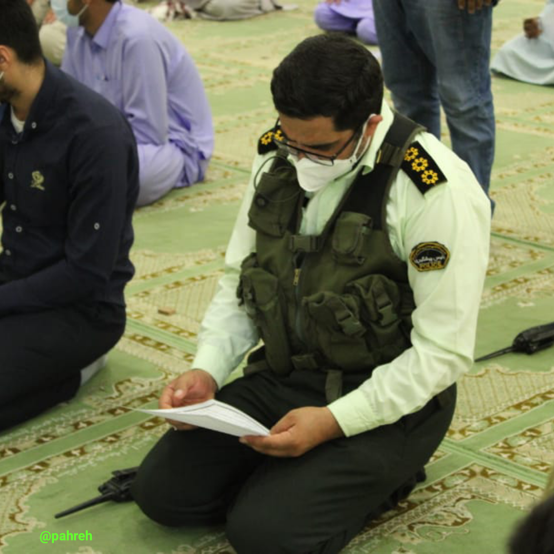 گرامیداشت هفته دفاع مقدس در نماز جمعه ایرانشهر